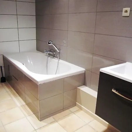 Les Tros Marets Holiday home Longfaye
